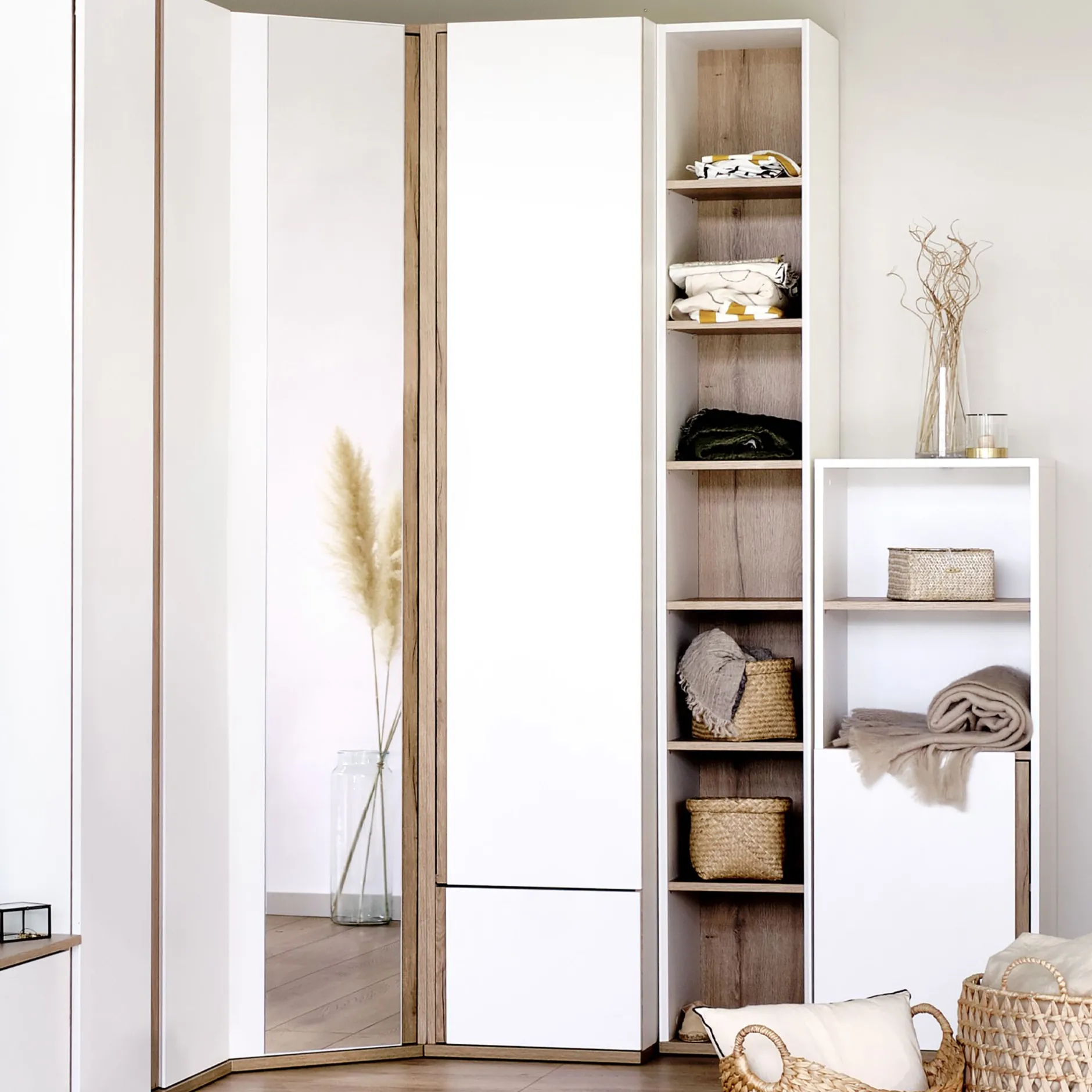 Dressing*alinea Armoire dressing avec 1 porte et 1 tiroir en bois effet chêne H235XL50cm - Blanc