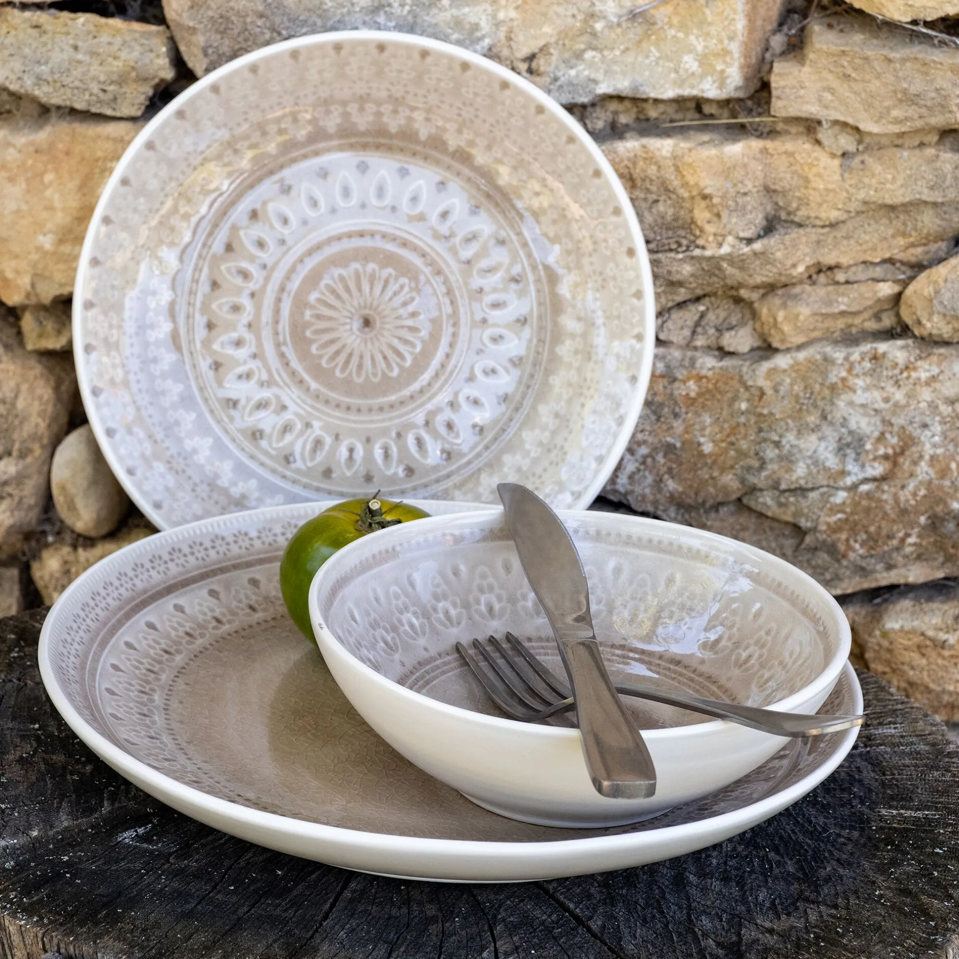 Assiette*alinea Assiette plate à motifs en grès D26,6cm - alpilles Beige