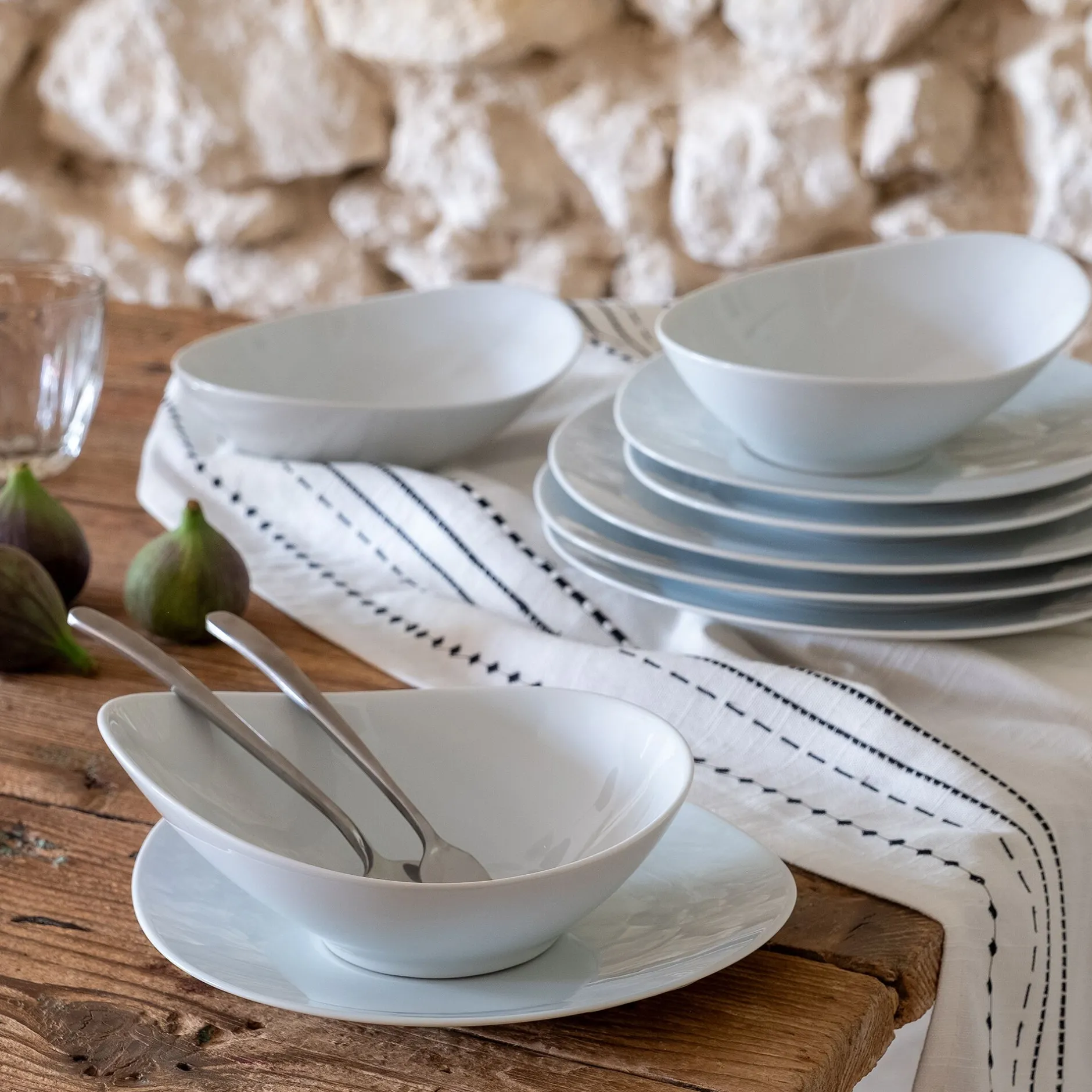 Assiette*alinea Assiette plate en porcelaine D28cm - Blanc