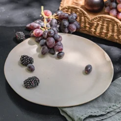 Assiette*alinea Assiette plate mouchetée en porcelaine D27cm - dune Blanc