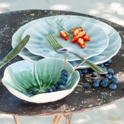 Assiette*alinea Assiette plate ondulée en grès D26,5cm - Bleu