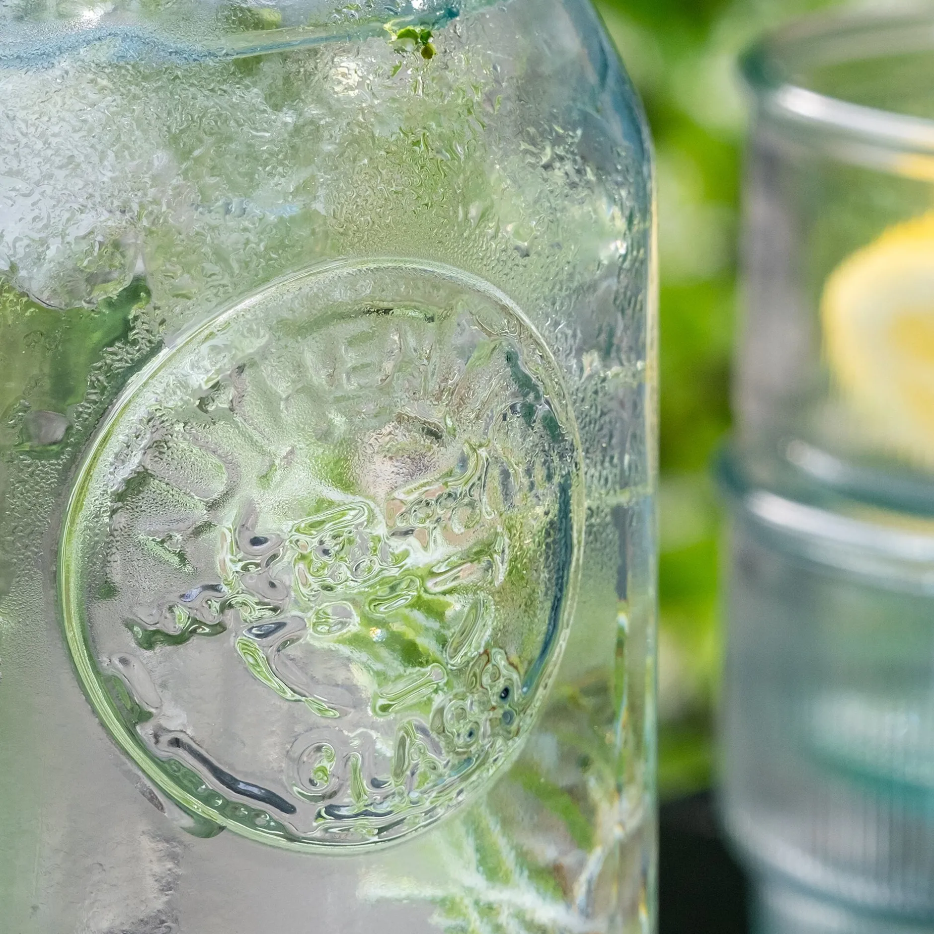 Pichet, Bouteille En Verre Et Carafe*alinea Bouteille en verre 1L - Transparent