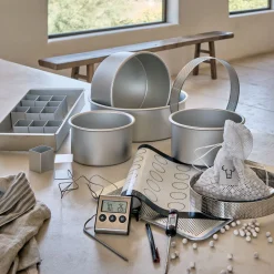 Emporte-Pièce Et Cercle À Pâtisserie|Moule À Gâteau*alinea Cercle de cuisson perforé en inox D24cm - Argenté