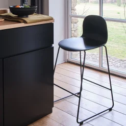 Tabouret Haut De Bar*alinea Chaise de bar avec coque en contreplaqué moulé de hêtre - H66cm Noir