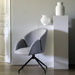 Chaise De Salle À Manger*alinea Chaise pivotante avec accoudoirs en tissu et piétement en fer - Gris