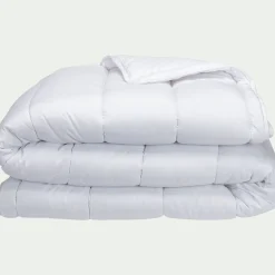 Couette*alinea Couette chaude en fibres recyclées - 260x240cm Blanc