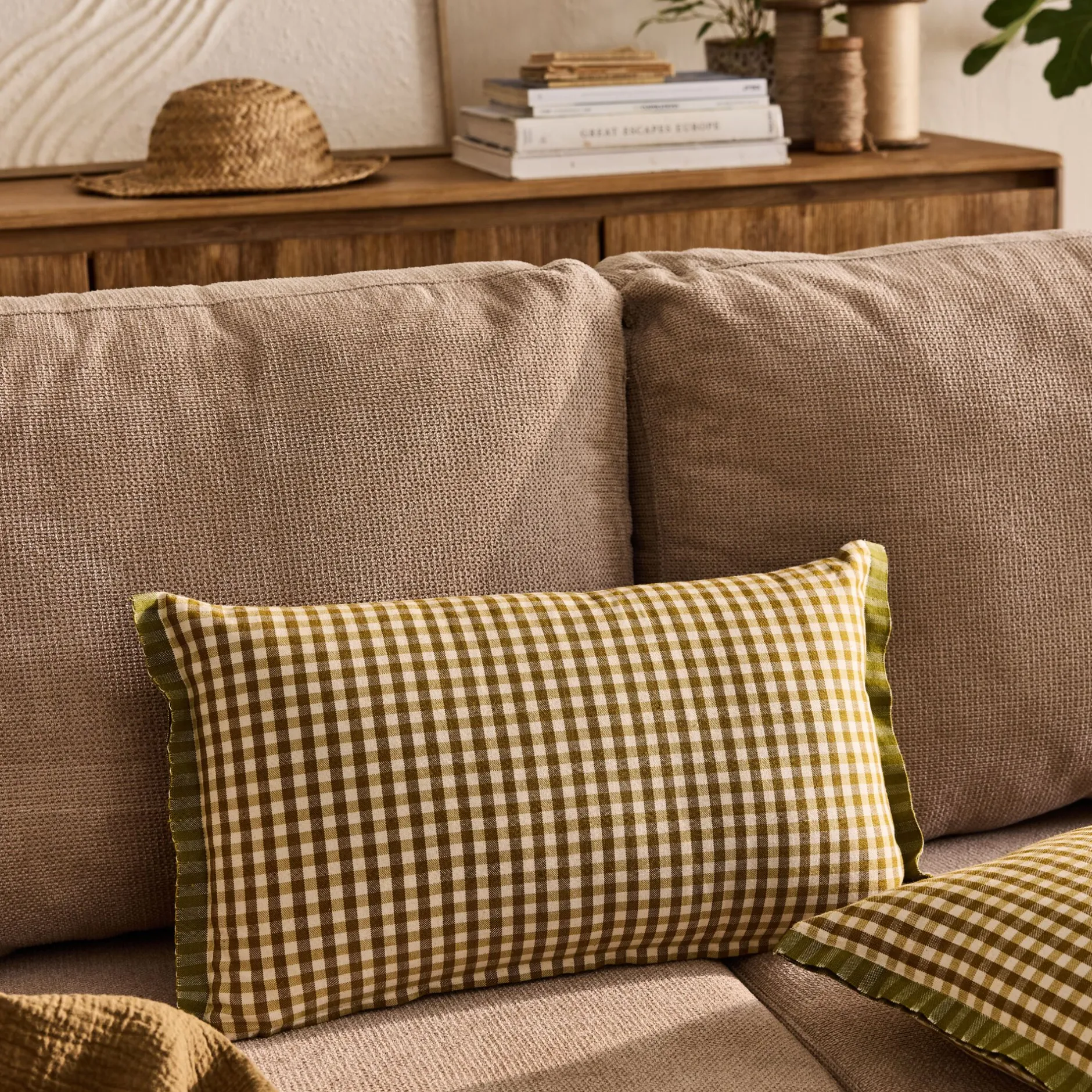 Coussin*alinea Coussin à carreaux en coton finition volant 30x50cm - Marron