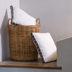 Coussin*alinea Coussin à frise brodée en coton 45x45cm - blanc