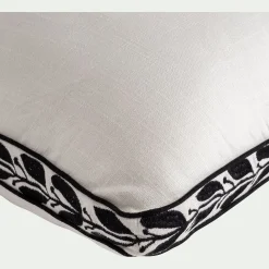 Coussin*alinea Coussin à frise brodée en coton 45x45cm - blanc