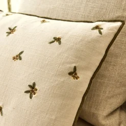 Coussin*alinea Coussin broderie florale en coton 30x50cm - Naturel