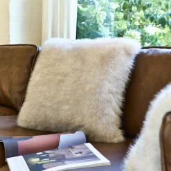 Coussin*alinea Coussin effet fourrure 45x45cm - Blanc