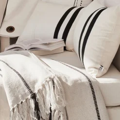 Coussin*alinea Coussin en coton tufté 30x50cm - Blanc