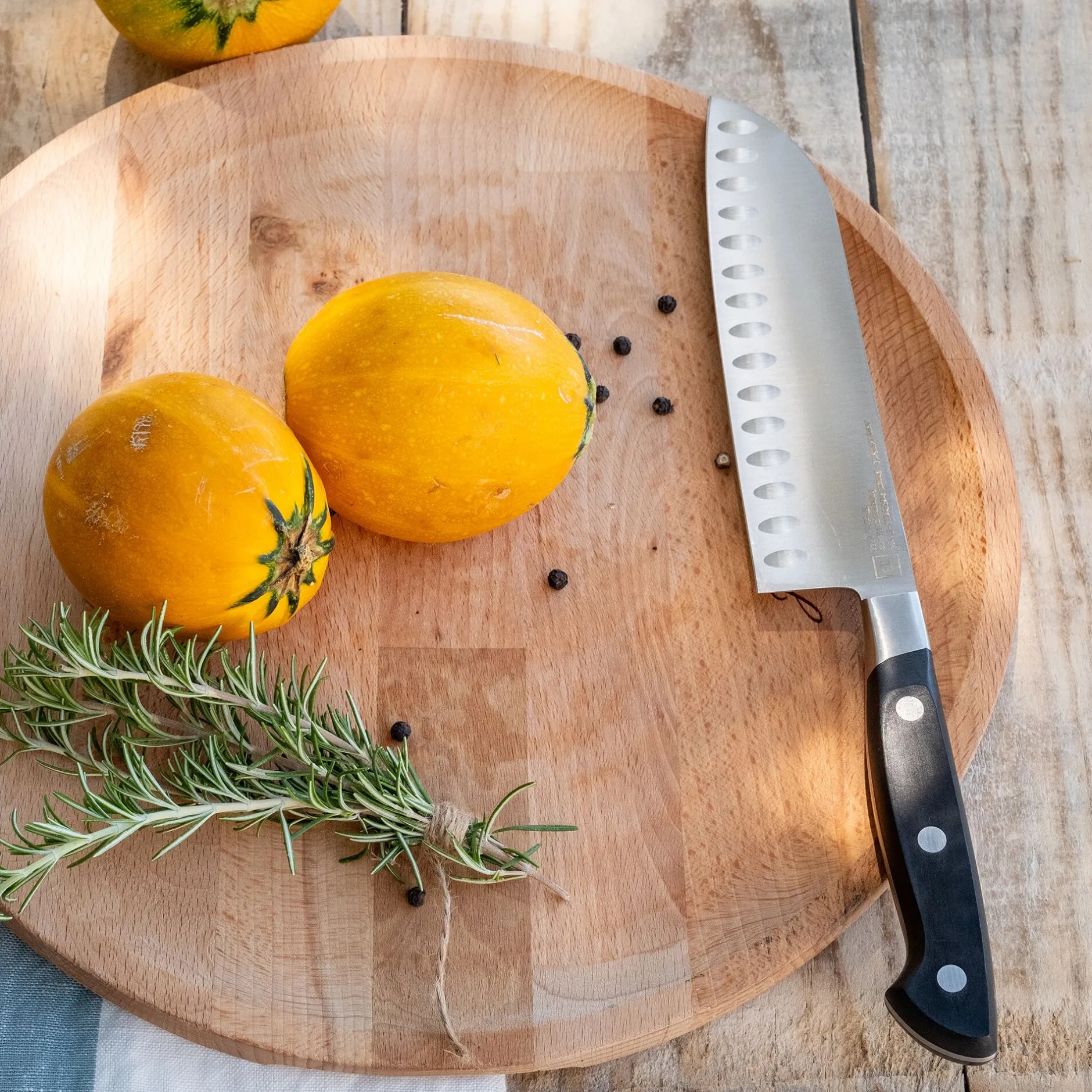 Couteau De Cuisine*alinea Couteau Santoku forgé avec lame 19cm en métal Noir
