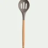 Ustensile De Cuisine|Couvert De Service*alinea Cuillère ajourée en bois et silicone - brun terre ombre