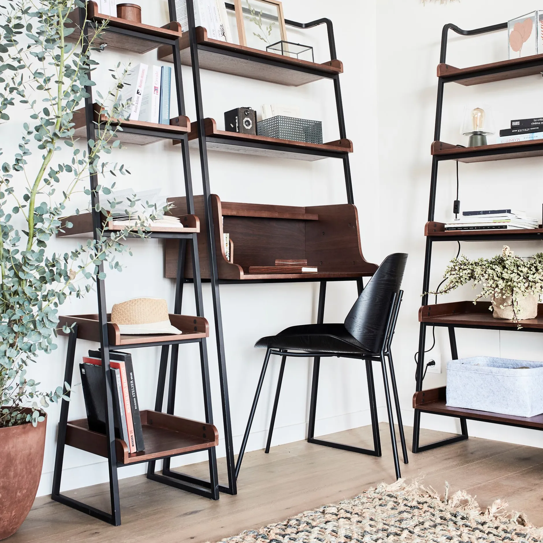 Bibliothèque Et Étagère*alinea Etagère 5 tablettes plaquée noyer et métal noir L40cm - Bois foncé