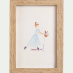 Matelas Enfant|Déco Murale*alinea Illustration encadrée motif Sarah en robe bleue 12x17cm - Bois clair