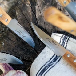 Couvert De Table*alinea Lot de 6 couteaux à steak en inox et manche en bois d'olivier Naturel