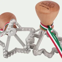 Emporte-Pièce Et Cercle À Pâtisserie*alinea Lot de 2 emporte-pièces étoile et fleur en aluminium - Argenté