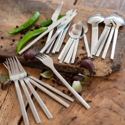 Ménagère Et Coffret Couverts*alinea Ménagère 24 pièces en inox satiné - métallisé Argenté