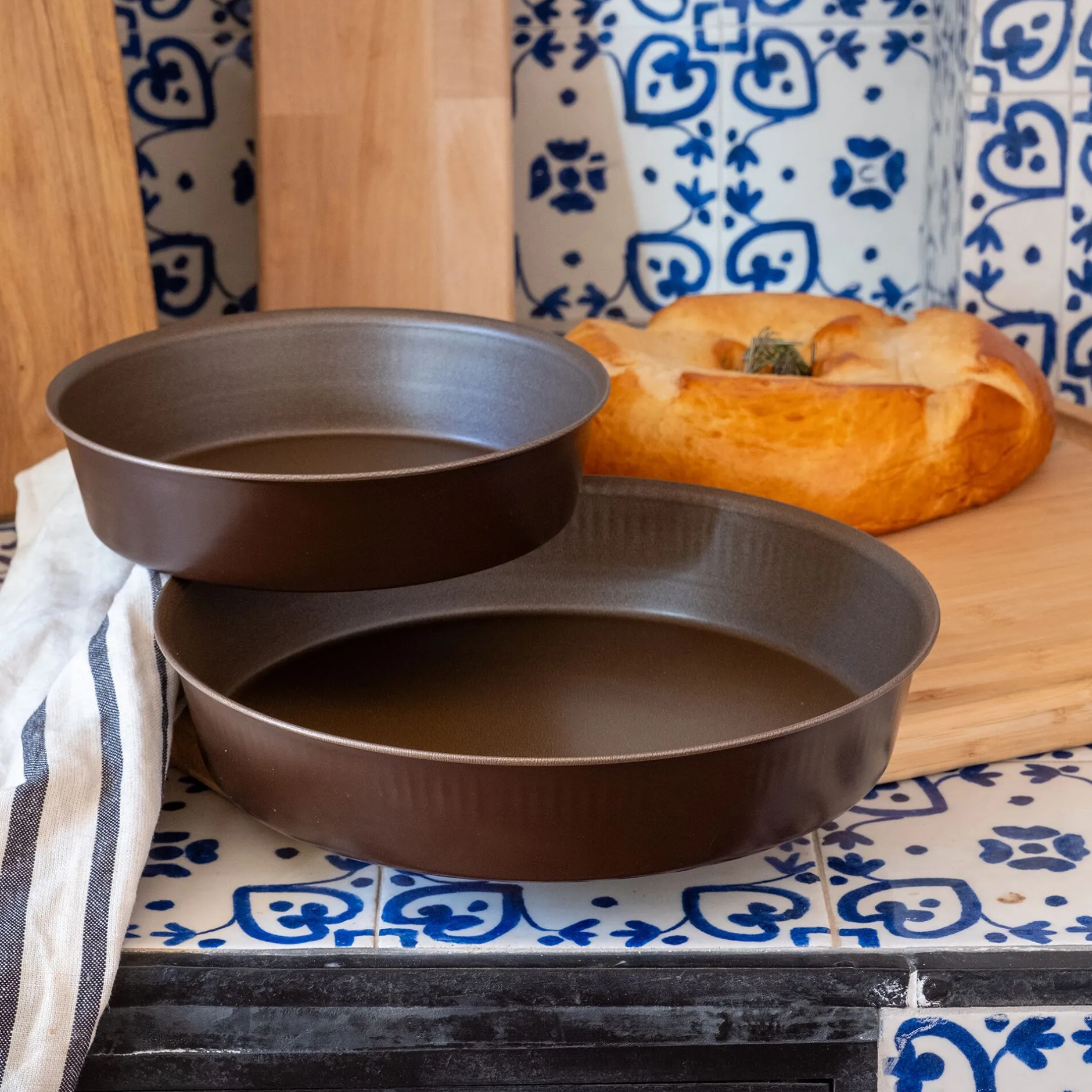 Moule À Gâteau*alinea Moule à manqué rond en acier D20cm - Marron