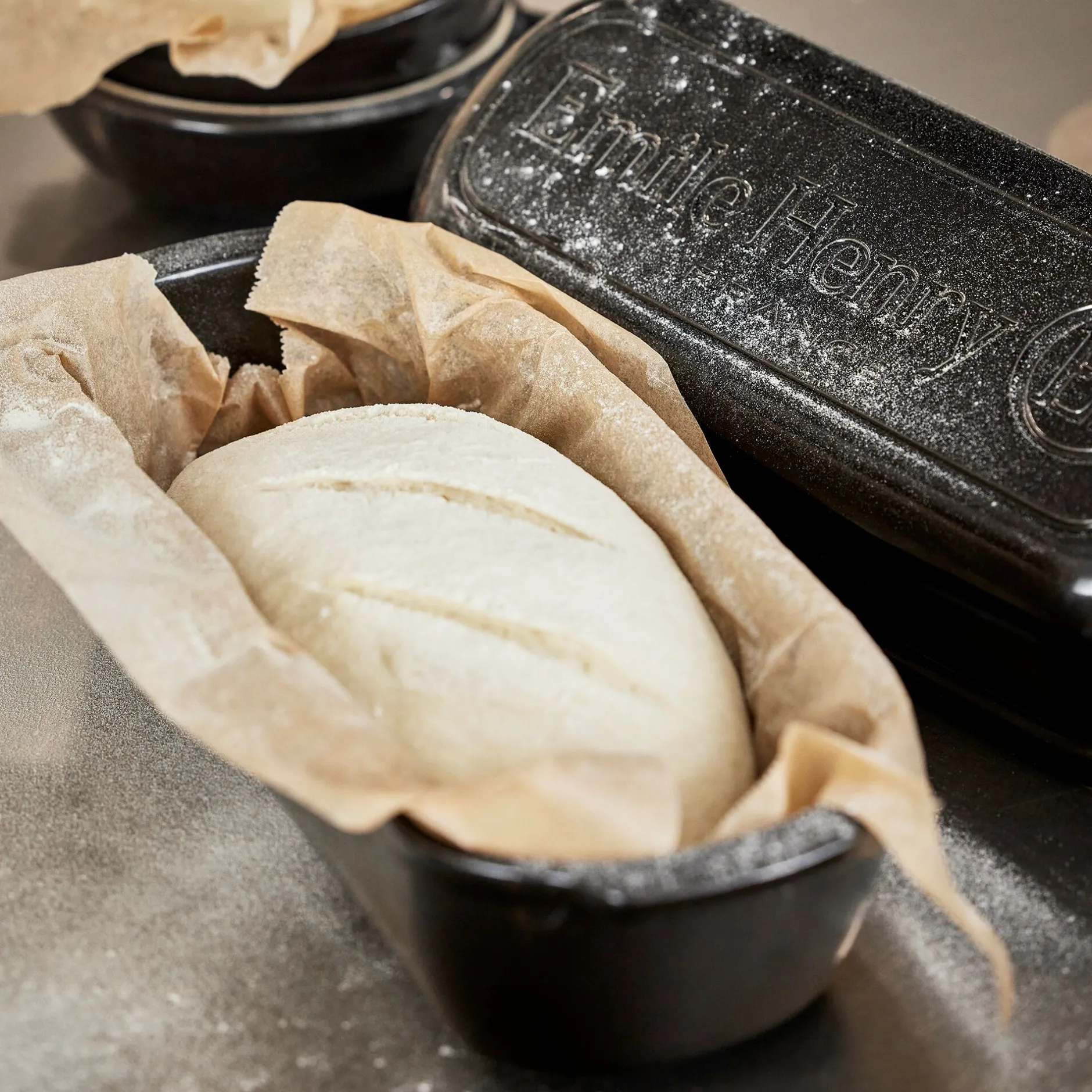 Moule À Gâteau*alinea Moule à pain de campagne en céramique - Noir