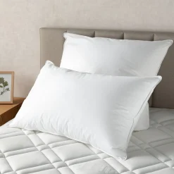 Oreiller & Traversin*alinea Oreiller sensation à mémoire de forme 65x65cm Blanc