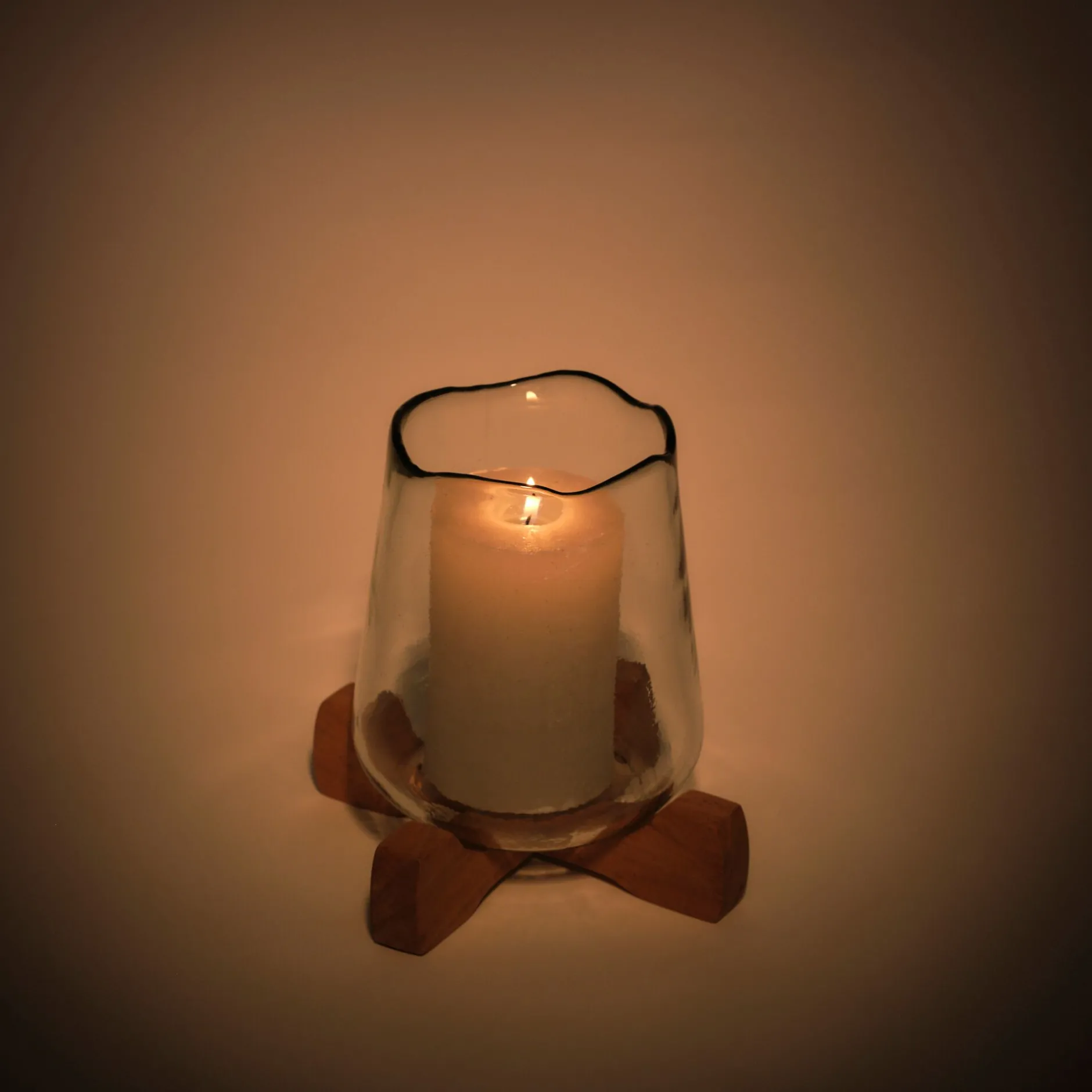 Photophore|Bougie Et Photophore De Noël*alinea Photophore en verre sur pied en bois D17,5xH17,5cm - Transparent