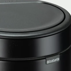 Poubelle*alinea Poubelle Brabantia en acier - mat 30L Noir