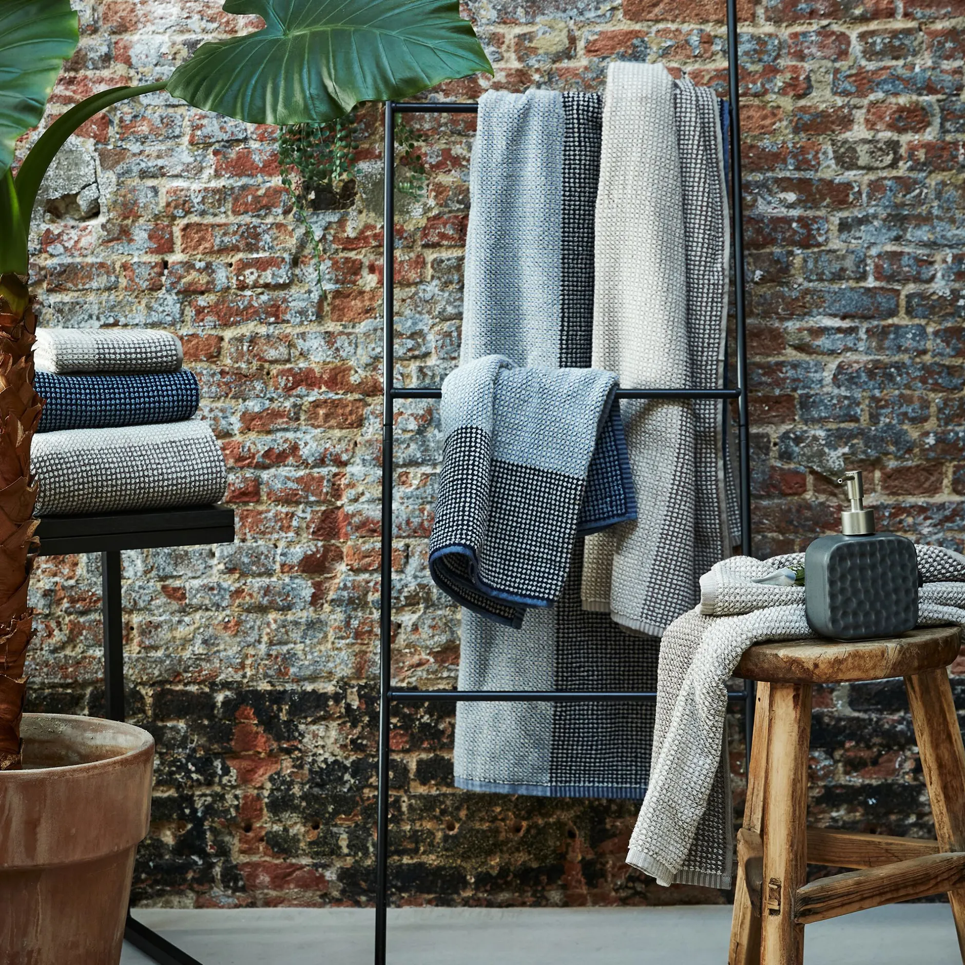 Serviette De Toilette*alinea Serviette de toilette bouclette jacquard en coton - alpilles 50x100cm Beige