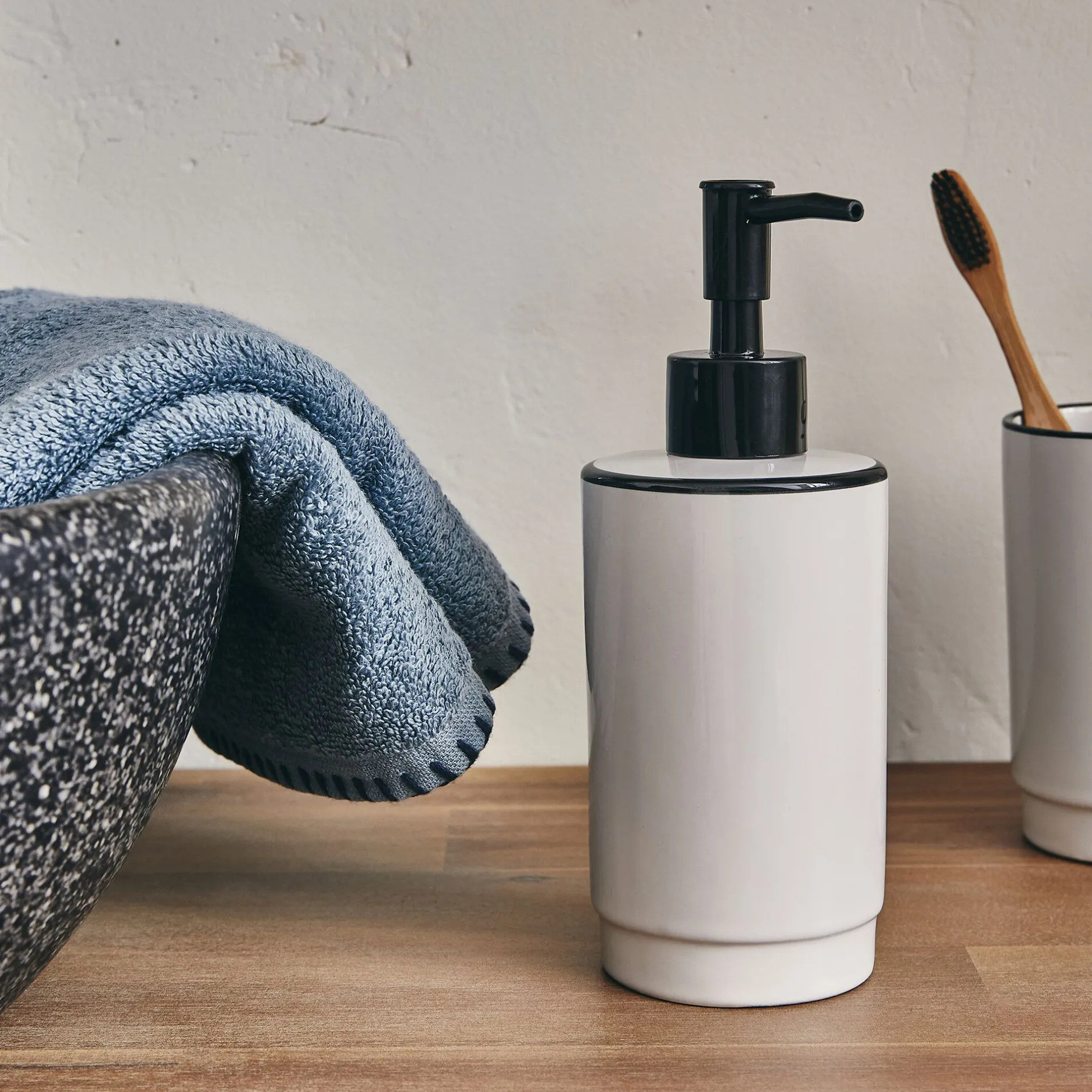 Set De Salle De Bain|Accessoire De Salle De Bain*alinea Set de salle de bain en grès - noir et Blanc