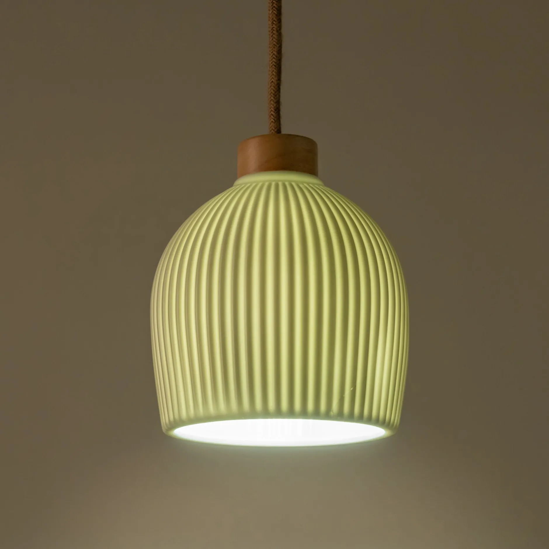 Suspension Électrifiée*alinea Suspension électrifiée en porcelaine striée D14,8cm - Blanc