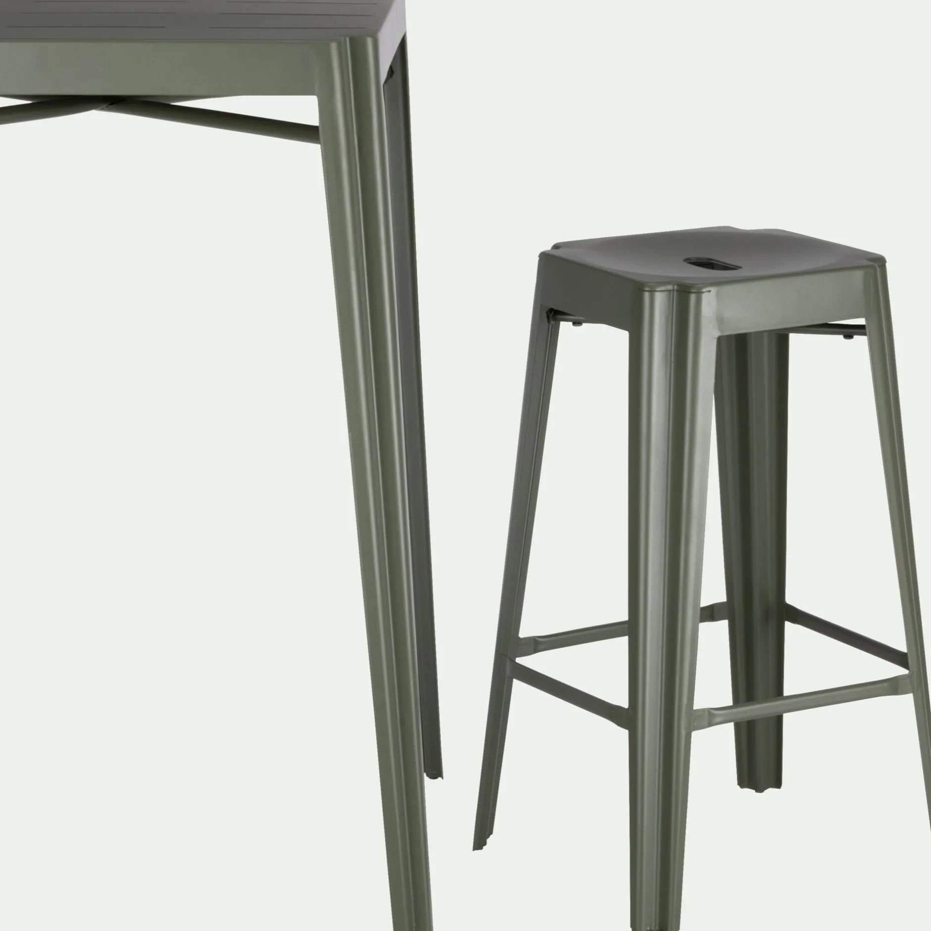 Table Haute De Jardin|Table De Jardin*alinea Table haute de jardin en acier - cèdre (2 places) Vert