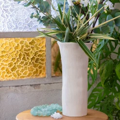 Vase*alinea Vase contemporain en faïence striée H31,5cm - Blanc